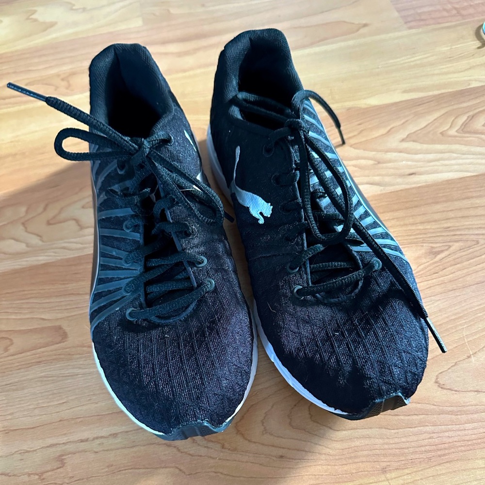 Puma black sneakers size 8